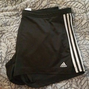 Adidas - shorts